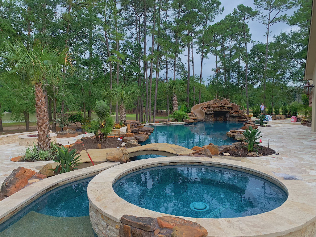 Luxury pool in Tomball